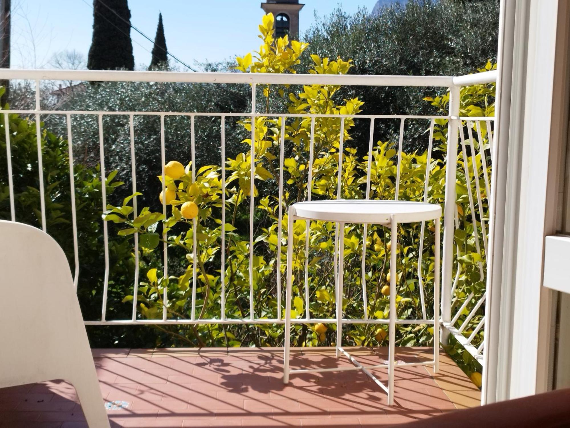 Ferienwohnung Casa Di Nin Torbole Sul Garda Exterior foto