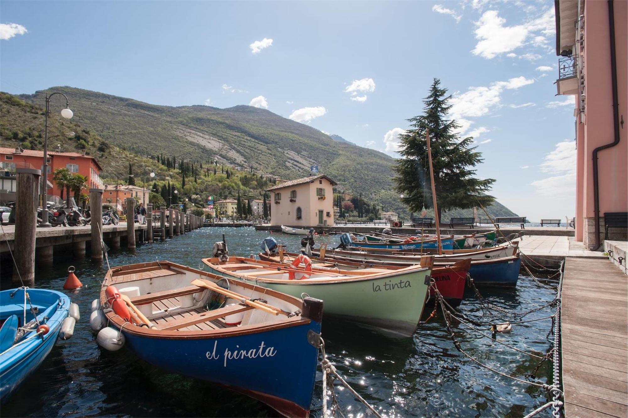 Ferienwohnung Casa Di Nin Torbole Sul Garda Exterior foto